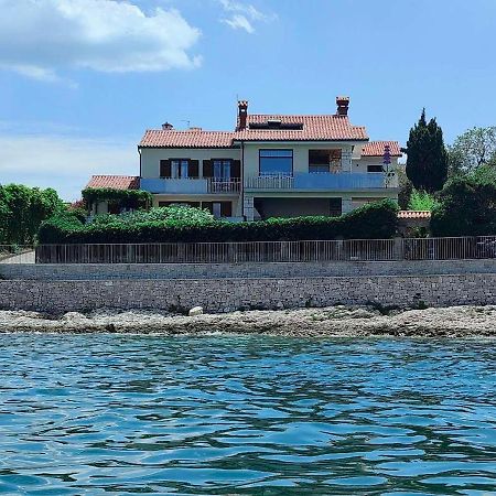 Apartmaji Pri Bosi Nogi Izola Εξωτερικό φωτογραφία