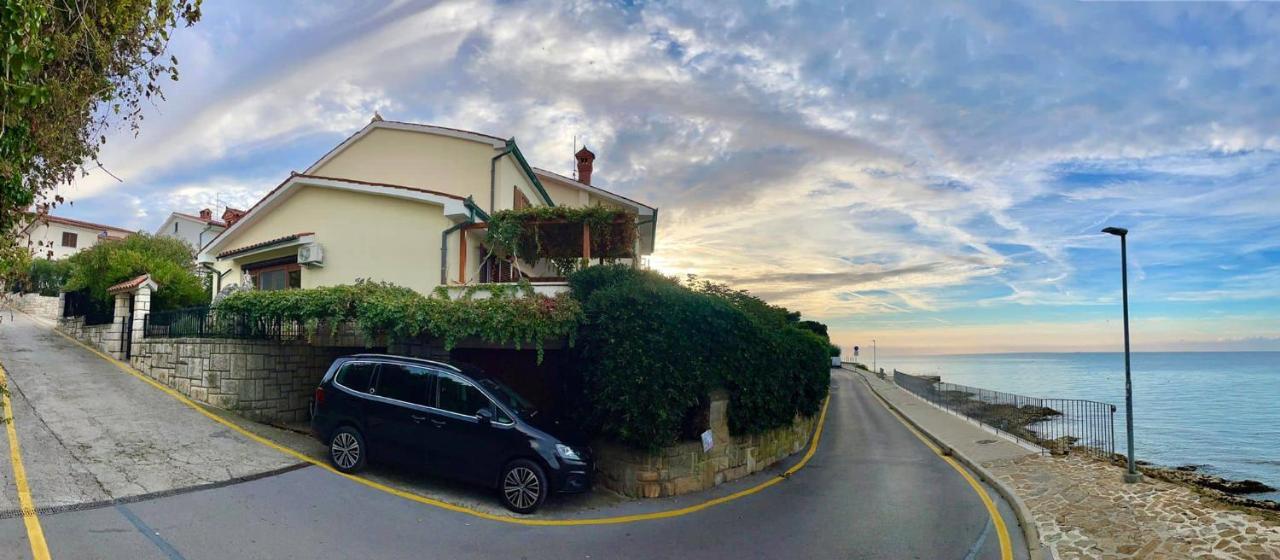 Apartmaji Pri Bosi Nogi Izola Εξωτερικό φωτογραφία