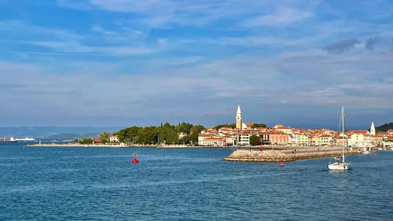 Apartmaji Pri Bosi Nogi Izola Εξωτερικό φωτογραφία