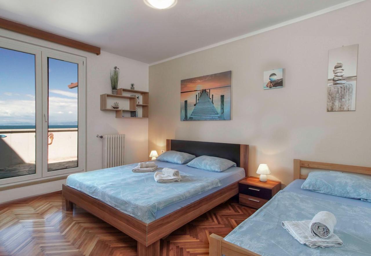 Apartmaji Pri Bosi Nogi Izola Εξωτερικό φωτογραφία